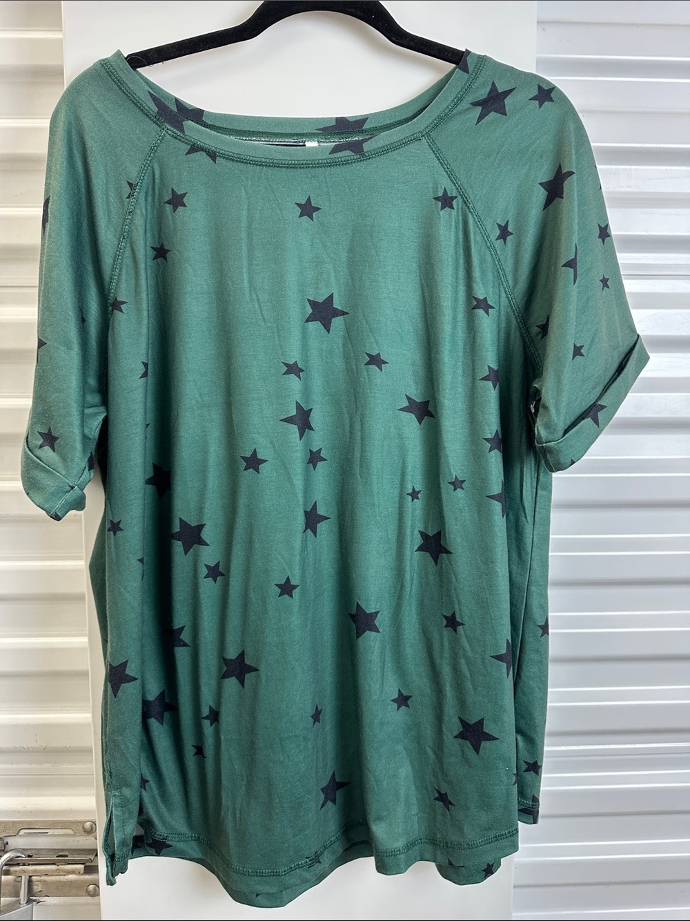 Vislily Green Star Print Short Sleeve Top